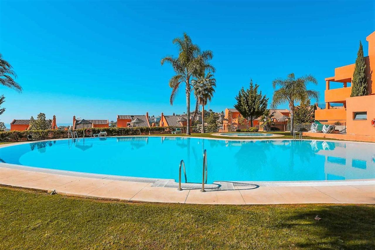 Appartement R25 Modern Bright 2 Bedroom *